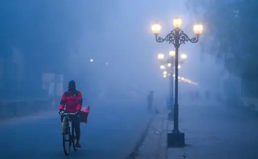 प्रतीकात्मक तस्वीर: नवंबर में ठंडी हवा