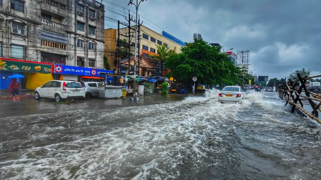 प्रतीकात्मक तस्वीर: तमिलनाडु में भारी बारिश