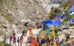 प्रतीकात्मक तस्वीर: वैष्णो देवी यात्रा मौसम